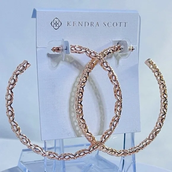 NEW Kendra Scott 2.5” Maggie Hoops in Rose Gold Filigree - Picture 3 of 8